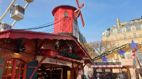 Description de l&rsquo;enchaînement du cours de rock 4 temps et 6 temps de la semaine du 09 au 14 décembre 2019: 1ère et 2ème parties de l&rsquo;enchaînement de Noël