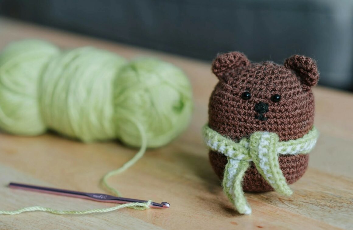Cours de rock 4 temps – Cours de rock 6 temps – Description de l&rsquo;enchaînement de la semaine du 27 mai au 02 juin 2024: Le crochet