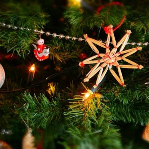 Cours de danse rock – Description de l’enchaînement de la semaine du 09 au 15 décembre 2024: L’enchaînement de Noël (1ère et 2ème parties) Cours de danse rock – Description de l’enchaînement de la semaine du 09 au 15 décembre 2024: L’enchaînement de Noël (1ère et 2ème parties)