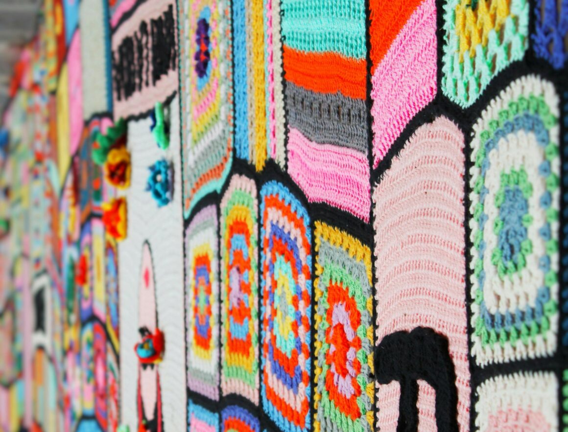 Cours de rock Paris – Description de l’enchaînement de la semaine du 21 au 27 avril 2025 (cours uniquement mardi 19h15, mardi 20h15 et vendredi 20h45): Le crochet Cours de rock Paris – Description de l’enchaînement de la semaine du 21 au 27 avril 2025 (cours uniquement mardi 19h15, mardi 20h15 et vendredi 20h45): Le crochet