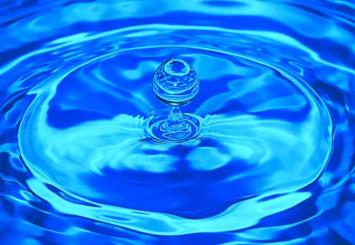 Cours de danse Paris – Description de l’enchaînement de la semaine du 19 au 25 janvier 2025: La goutte Cours de danse Paris – Description de l’enchaînement de la semaine du 19 au 25 janvier 2025: La goutte